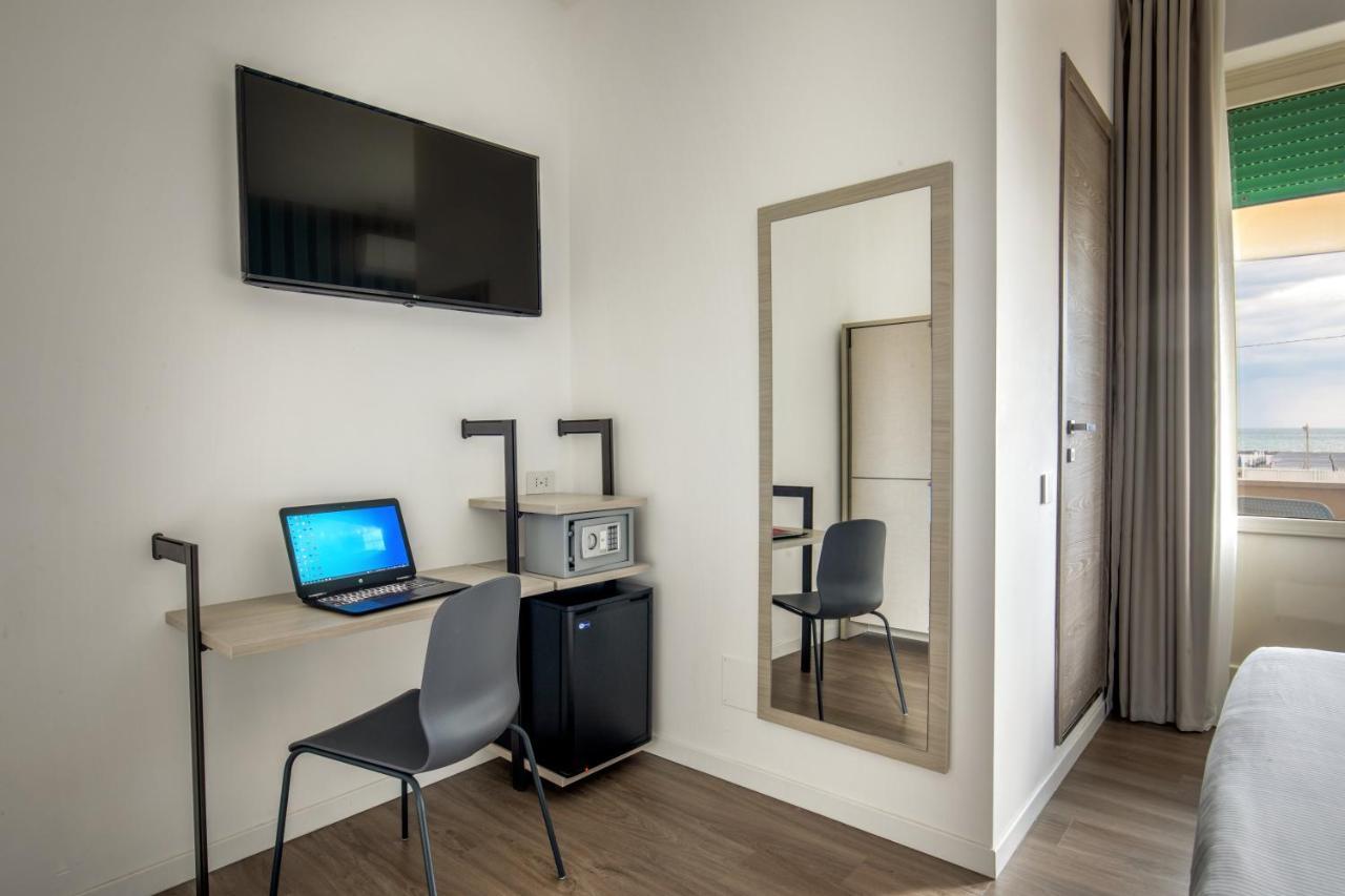 Hotel La Scaletta Lido di Ostia Luaran gambar